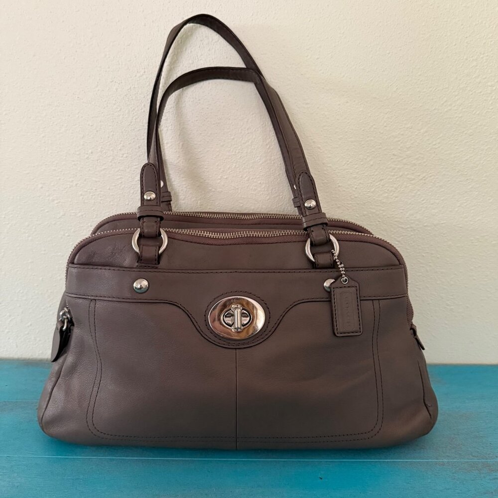 Vintage Coach Penelope Taupe
Leather Satchel Shoulder Bag Z27742 (Reposh)